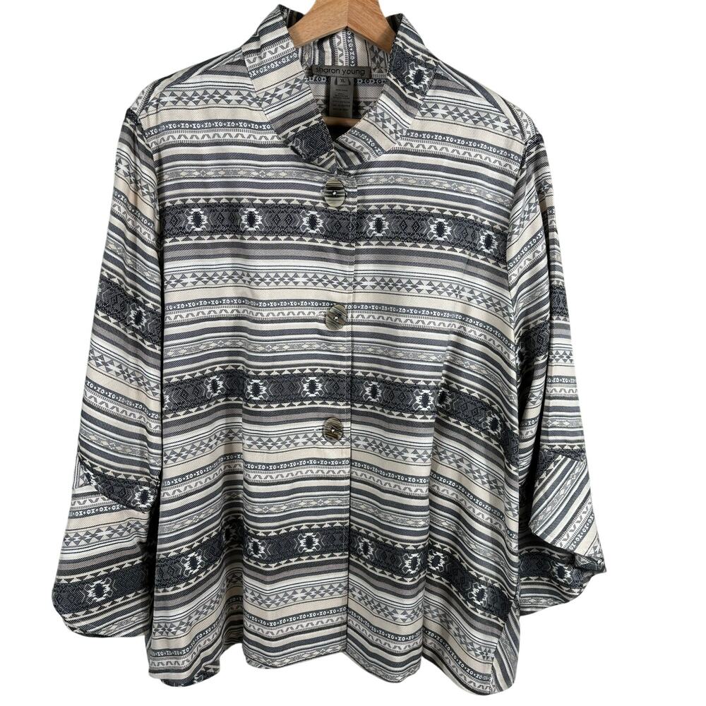 Sharon Young Women's‎ Size XL Striped Abstract Aztec Bell Sleeves Casual Blouse